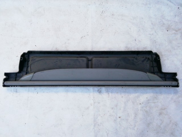 210821 Volvo V40 1995-2004 kalaptartó