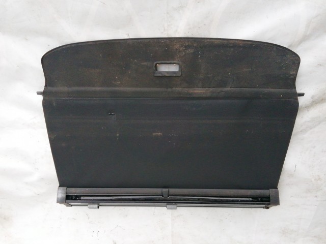 210804 Audi A4 B7 2004-2008 kalaptartó (csomagtér roló), a képen látható sérüléssel