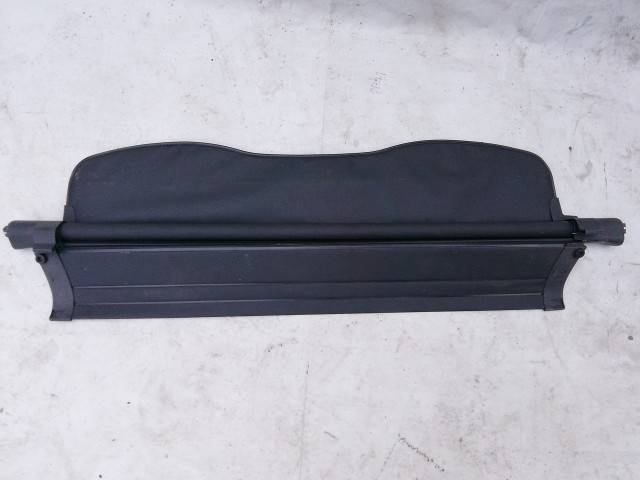 210873 Ford Focus 1998-2004 kombi kalaptartó (csomagtér roló) 1151887,  a képen látható sérüléssel