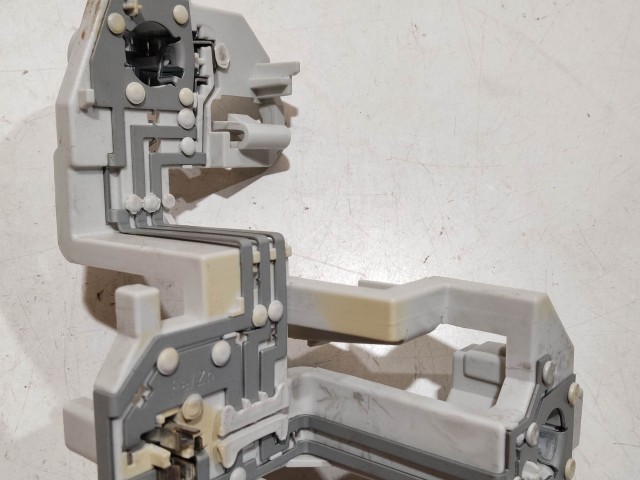 208096 Ford Fiesta 2008-2013 bal hátsó Izzó foglalat 8A61-13405-A