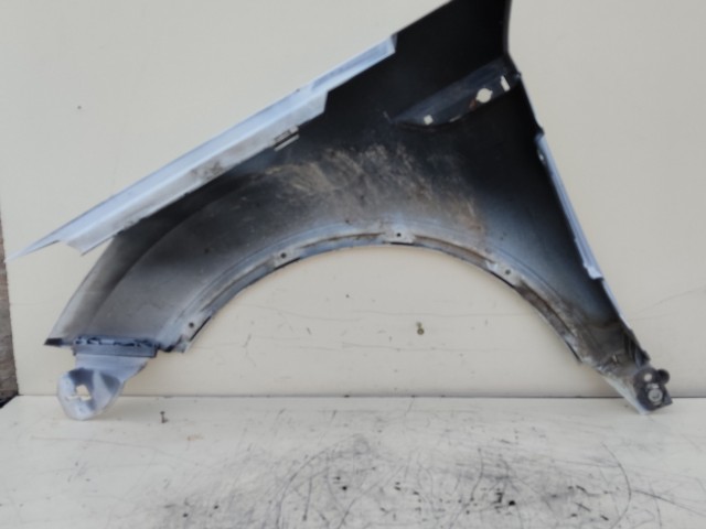 206998 Ford Kuga I. 2008-2012 jobb első sárvédő 1633114