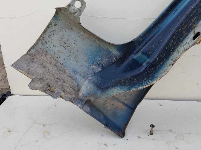 207005 Fiat Grande Punto  2005-2009 bal első sárvédő, a képen látható sérüléssel