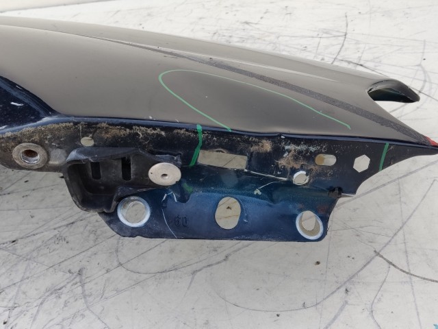 207006 Fiat Grande Punto Jobb első sárvédő, a képen látható sérüléssel