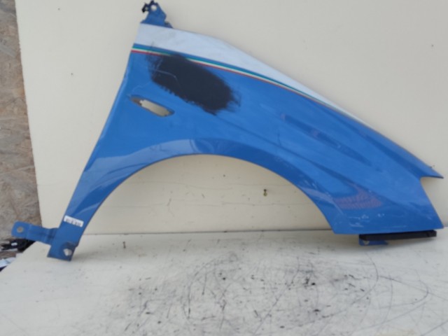 207016 Lancia Delta 2008-2014 Jobb első sárvédő 51808569