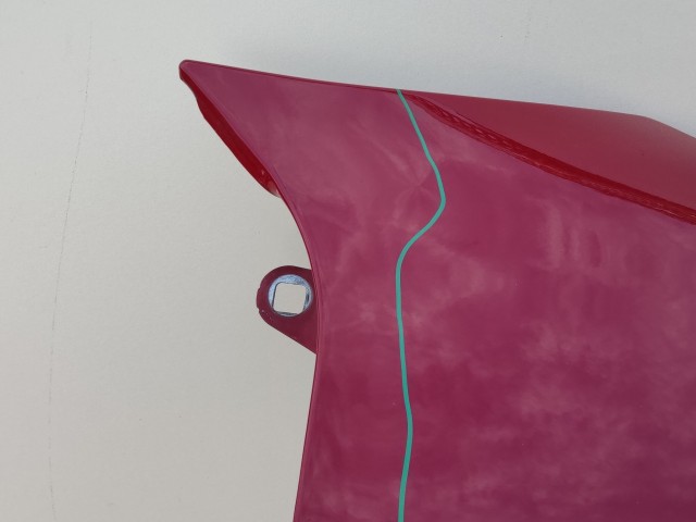 207017 Alfa Romeo Giulietta 2010-2020 jobb első sárvédő, a képen látható sérüléssel