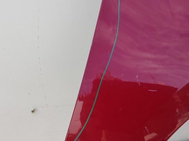 207017 Alfa Romeo Giulietta 2010-2020 jobb első sárvédő, a képen látható sérüléssel