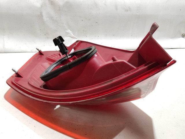 208115 Ford Fiesta 2008-2013 jobb hátsó lámpa, izzó foglalat nélkül