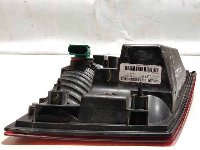 208125 Fiat Freemont 2011-2015 jobb hátsó belső lámpa 68078516AE