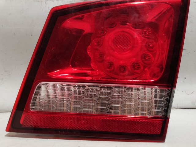 208125 Fiat Freemont 2011-2015 jobb hátsó belső lámpa 68078516AE