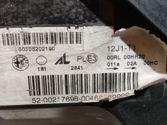 208126 Alfa Romeo Giulietta 2010-2020 bal első fényszóró, led nem tesztelt!!!!