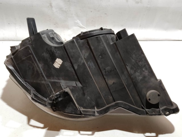 208129 Volkswagen Polo 9N 2001-2009 bal első fényszóró 89311990