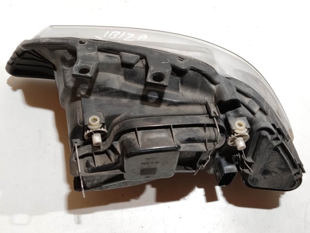 208131 Seat Ibiza 6L1 2002-2008 jobb első fényszóró