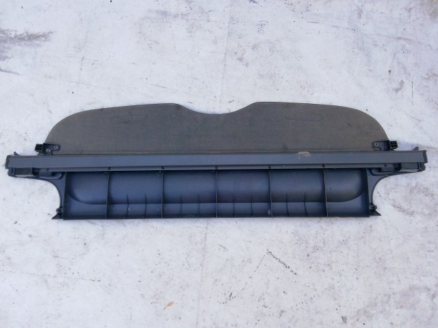 210838 Daewoo Nubira 1997-2002 kombi kalaptartó (csomagtér roló), a képen látható sérüléssel