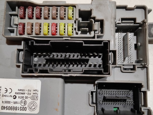 208143 Fiat Grande Punto 2005-2009 1,3 16v Diesel Euro 5 motorvezérlő szett 51904061, 51869094