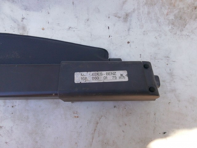 210915 Mercedes Benz A-Class (W168) 1997-2004 kalaptartó (csomagtér roló) 1688600175