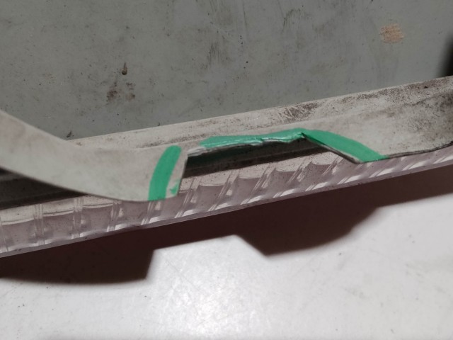 208167 Skoda Roomster 2006-2015 jobb hátsó lámpa, izzó foglalat nélkül, a képen látható sérüléssel