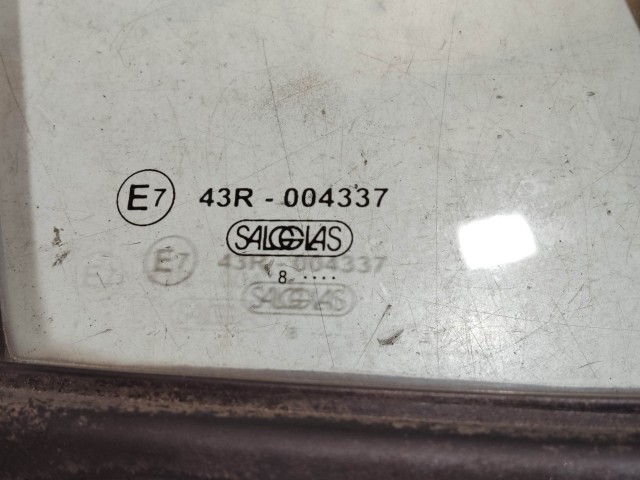 Suzuki SPLASH 2008-2014 jobb első fix üveg