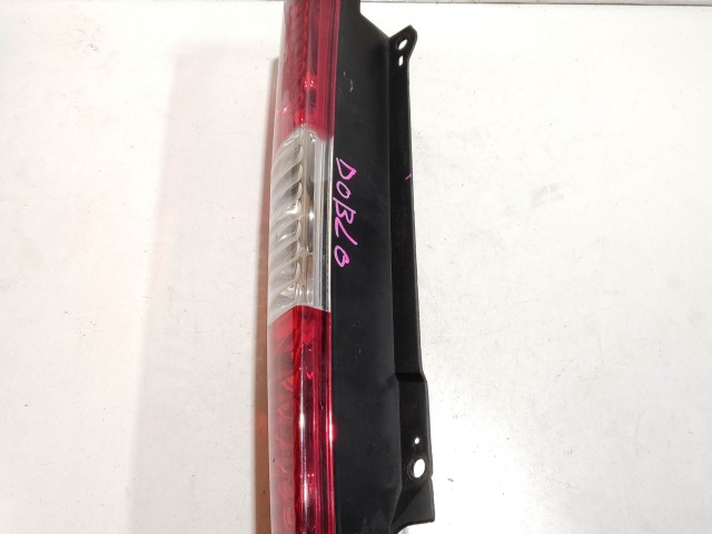 208255 Fiat Doblo 2005-2009 jobb hátsó lámpa, izzófoglalat nélkül!! 51755144