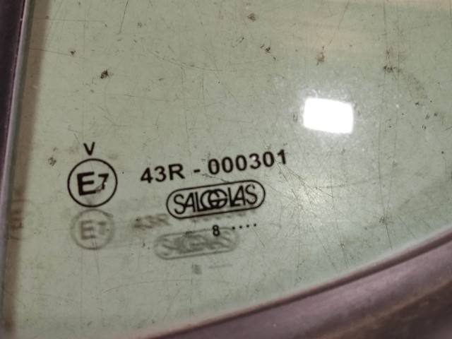 Suzuki SPLASH 2008-2014 bal hátsó fix üveg