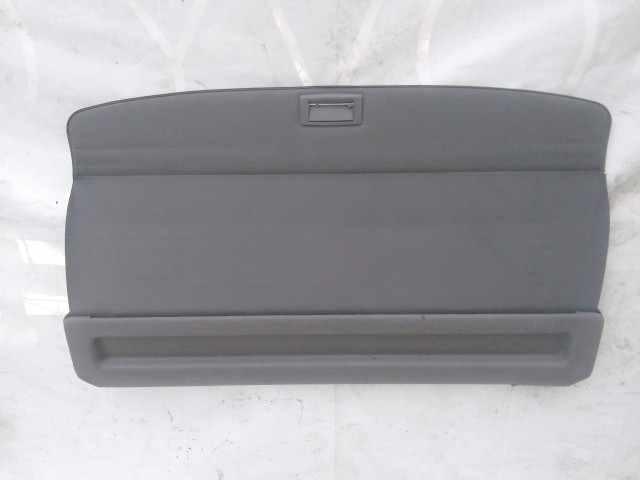 210883 Renault Laguna II. 2001-2007 kalaptartó, a képen látható sérüléssel