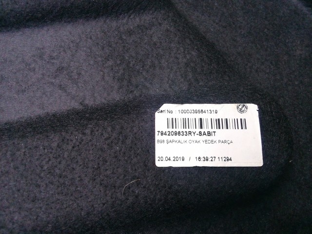 210960 Renault Clio IV 2012-2019 kalaptartó 794209633R