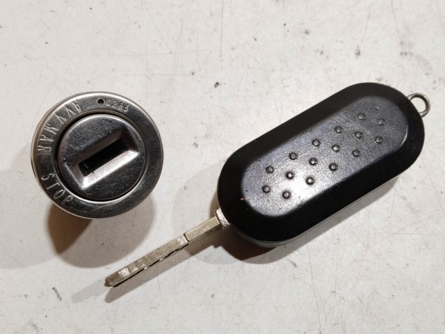 Fiat Grande Punto 1,3 16v Diesel 85Le Euro 5+ motorvezérlő szett 55255947 , 51963154