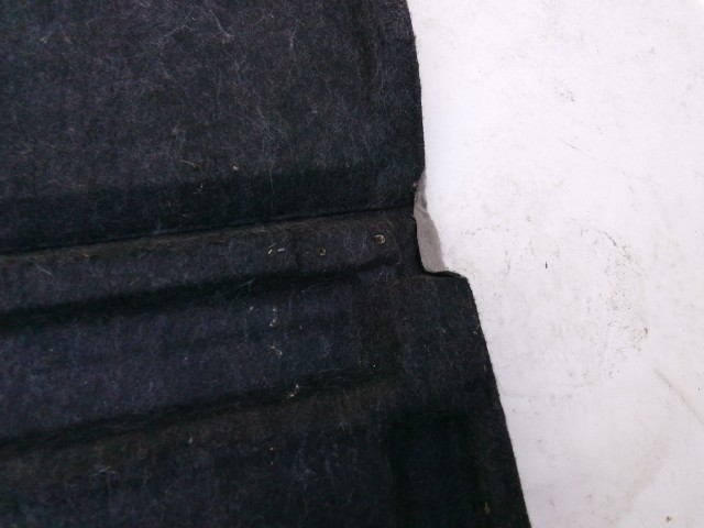 210948 Renault Scenic II. 2003-2009 kalaptartó, a képen látható sérüléssel