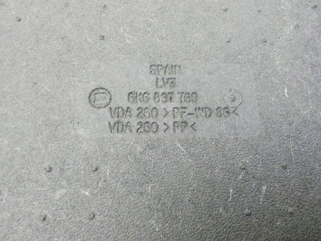 210945 Seat Ibiza II. (6K1) 1993-2002 kalaptartó