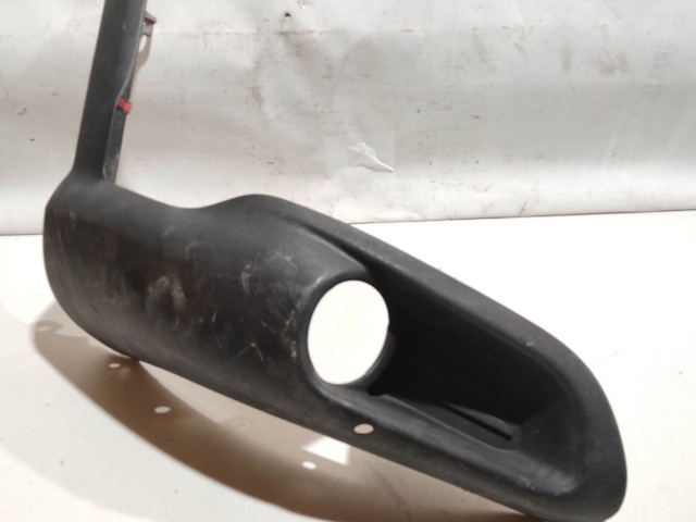 Citroen C4 Aircross 2012-2017 jobb első ködlámpa keret