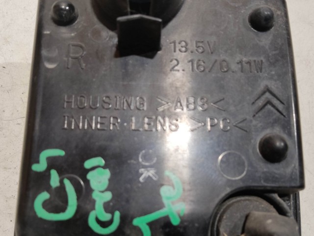 208378 Citroen C4 Aircross 2012-2017 jobb első nappali fény