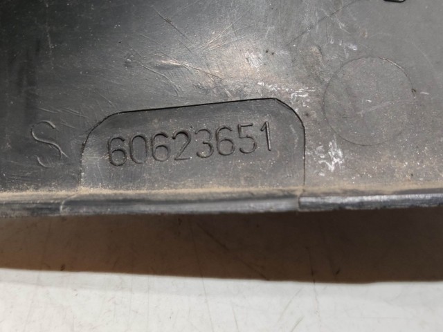 Alfa Romeo 156 1997-2005 Ködlámpa keret,tartó használt  Bal, a képen látható sérüléssel