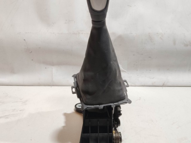 Ford Fiesta 2008-2017 2008-2017 Váltókulissza használt  5