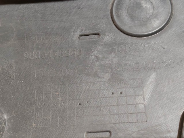 Citroen DS5 2011-2018  bal első lökhárító tartó 980917398