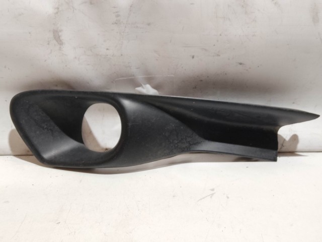 Citroen DS5 2011-2018 jobb első ködlámpa keret 9673294877