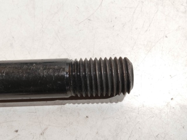 Renault Laguna II. 2001-2007 vonószem, jobb menetes 20 mm menetátmérő