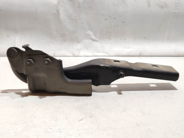 208422 Alfa Romeo Giulietta 2010-2020 jobb oldali motorháztető zsanér