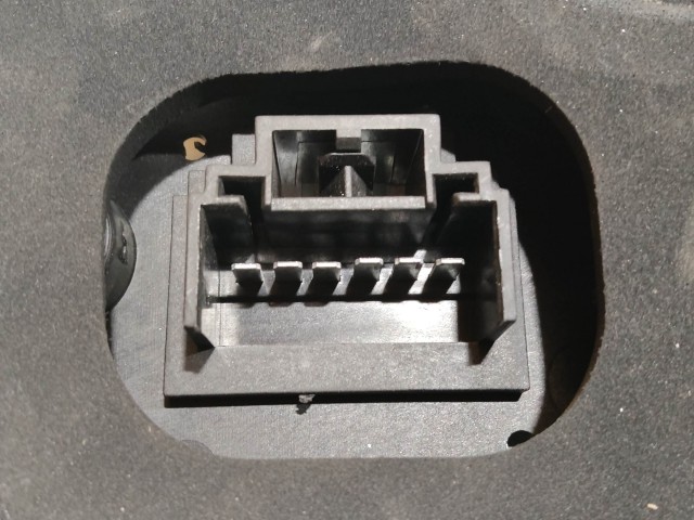 208443 Fiat Stilo 5 ajtós 2003-2007 jobb hátsó Izzó foglalat