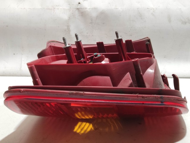 208449 Fiat Stilo 2003-2007 5 ajtós, jobb hátsó lámpa 51735221 Izzó foglalat nélkül!!!!