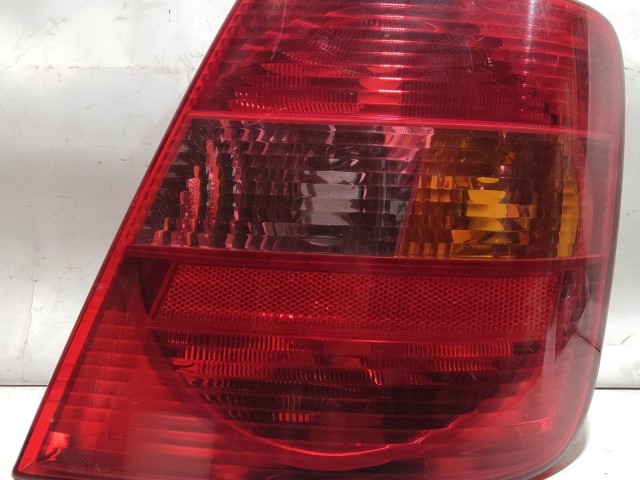 208449 Fiat Stilo 2003-2007 5 ajtós, jobb hátsó lámpa 51735221 Izzó foglalat nélkül!!!!