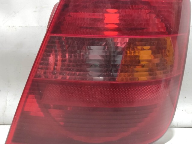 208450 Fiat Stilo 2003-2007 5 ajtós, jobb hátsó lámpa 51735221 Izzó foglalat nélkül!!!!