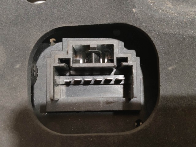 208451 Fiat Stilo 5 ajtós 2003-2007 jobb hátsó Izzó foglalat 