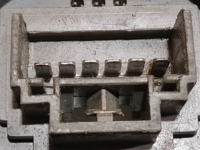 208455 Fiat Stilo 2001-2003 bal hátsó lámpa Izzó foglalat 46758988