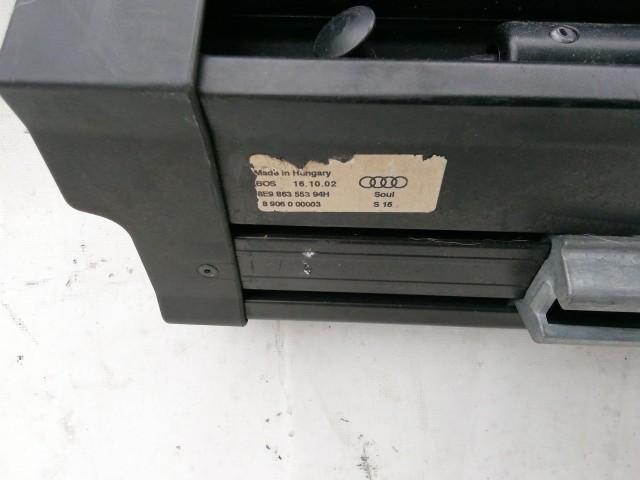 210978 Audi A4 B7 2004-2008 kombi kalaptartó (csomagtér roló)