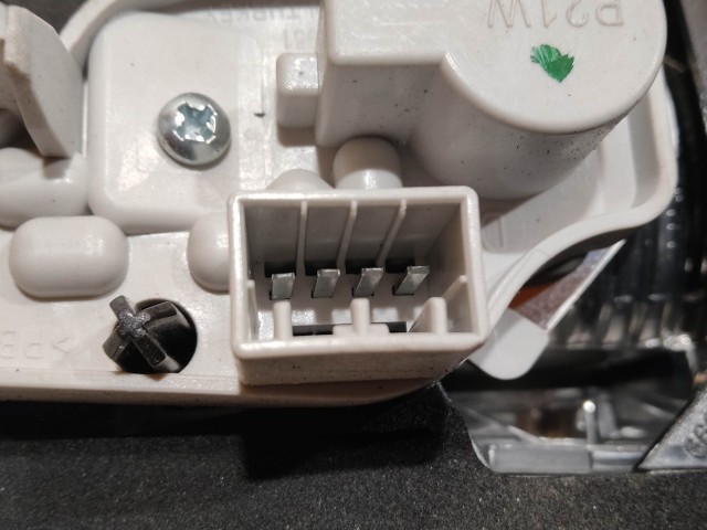 208460 Alfa Romeo Giulietta 2010-2020 jobb hátsó belső lámpa 50531132