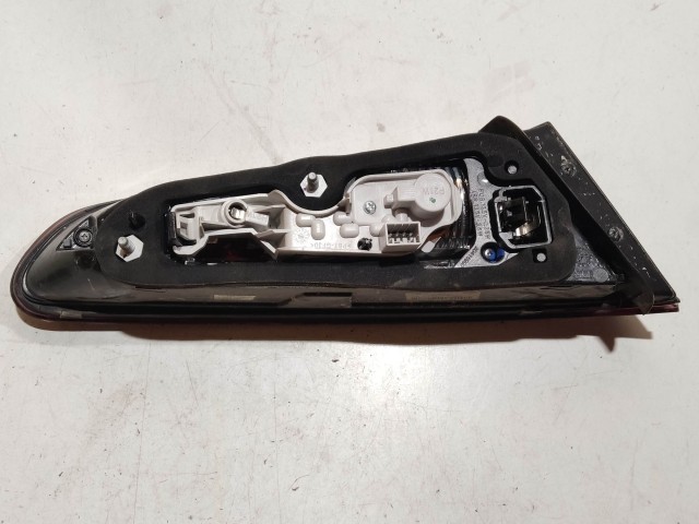 208460 Alfa Romeo Giulietta 2010-2020 jobb hátsó belső lámpa 50531132