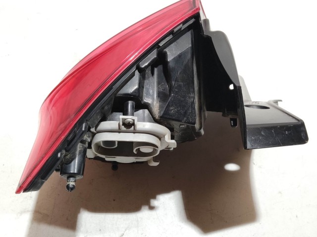 208466 Alfa Romeo Giulietta jobb hátsó külső lámpa 50513612