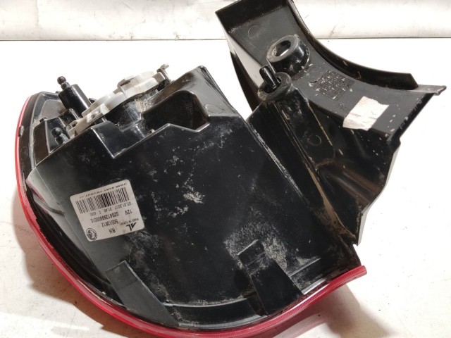 208466 Alfa Romeo Giulietta jobb hátsó külső lámpa 50513612