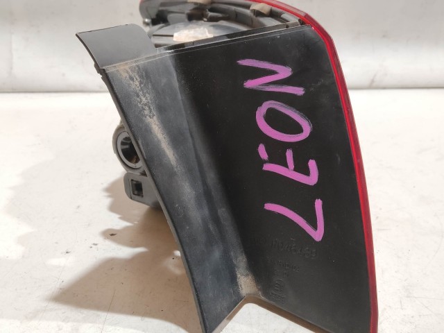 208479 Seat Leon 5F 2012-2017 jobb hátsó külső lámpa