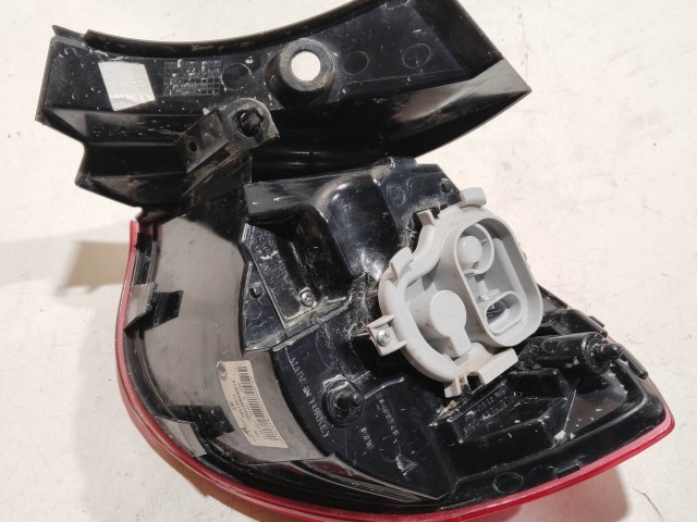 208482 Alfa Romeo Giulietta 2010-2020 bal hátsó külső lámpa 50513613