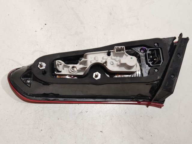 208485 Alfa Romeo Giulietta 2010-2020 bal hátsó belső lámpa 50531133